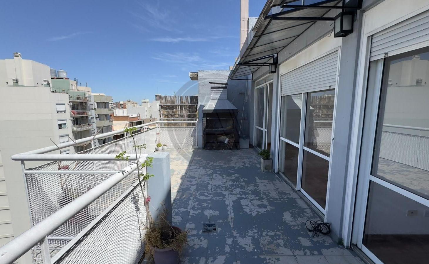 Foto de Departamento dos ambientes con gran balcón terraza en alquiler - Villa, imagen 4