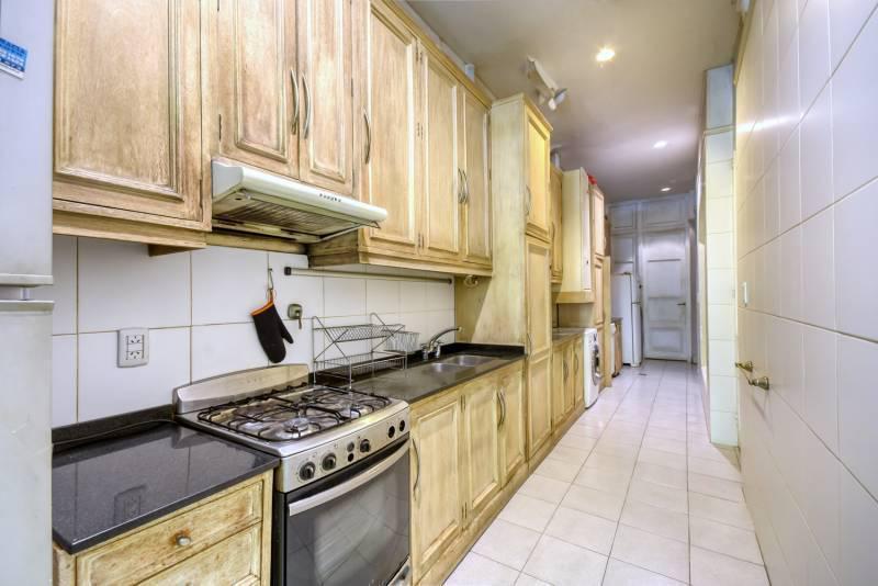 Foto de Departamento de 4 ambientes con dependencia en venta - Recoleta, imagen 3