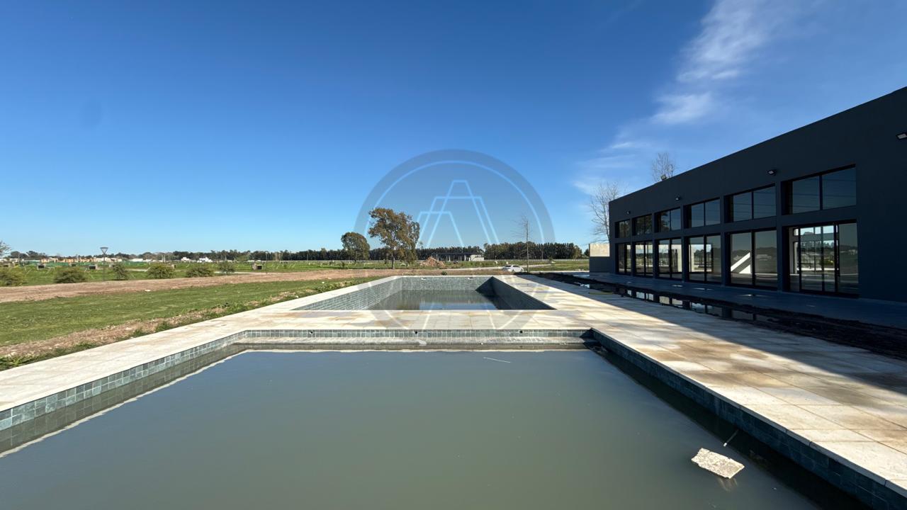 Foto de Lote/Terreno en venta de 700m2 - Financiado - en Saint Thomas Chico, imagen 5
