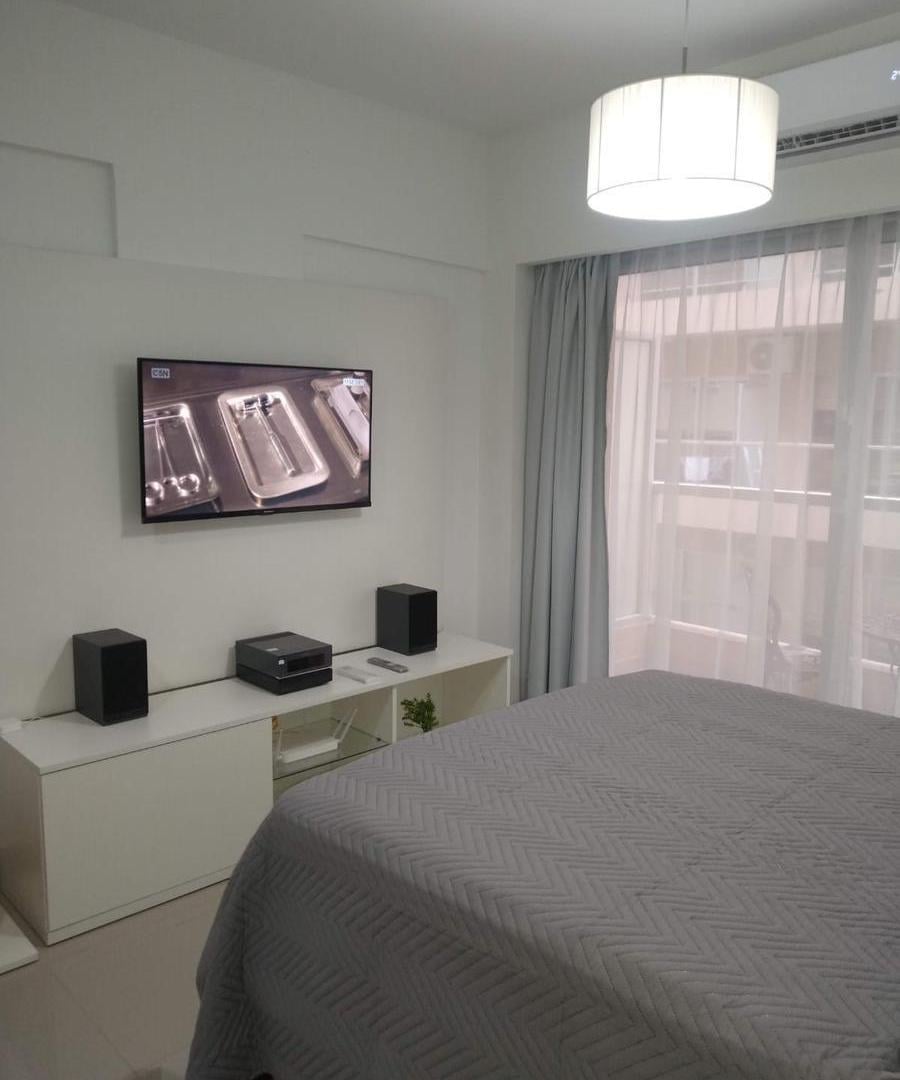 Foto de Departamento monoambiente con balcón amoblado en venta - Microcentro, imagen 5
