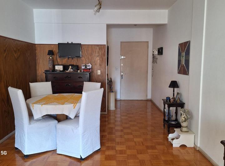 IMPECABLE 4 AMBIENTES CON DEPENDENCIAS ANEXABLES. TODO LUZ 5