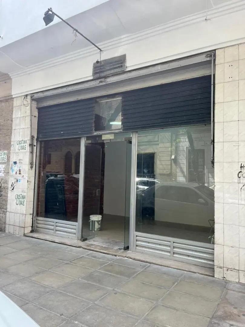 SAN CRISTÓBAL - San José 1000 - Local comercial con sotano! 4