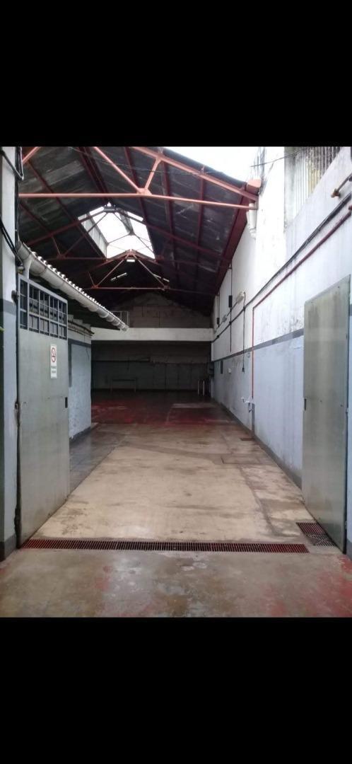 CABALLITO - Galpón comercial