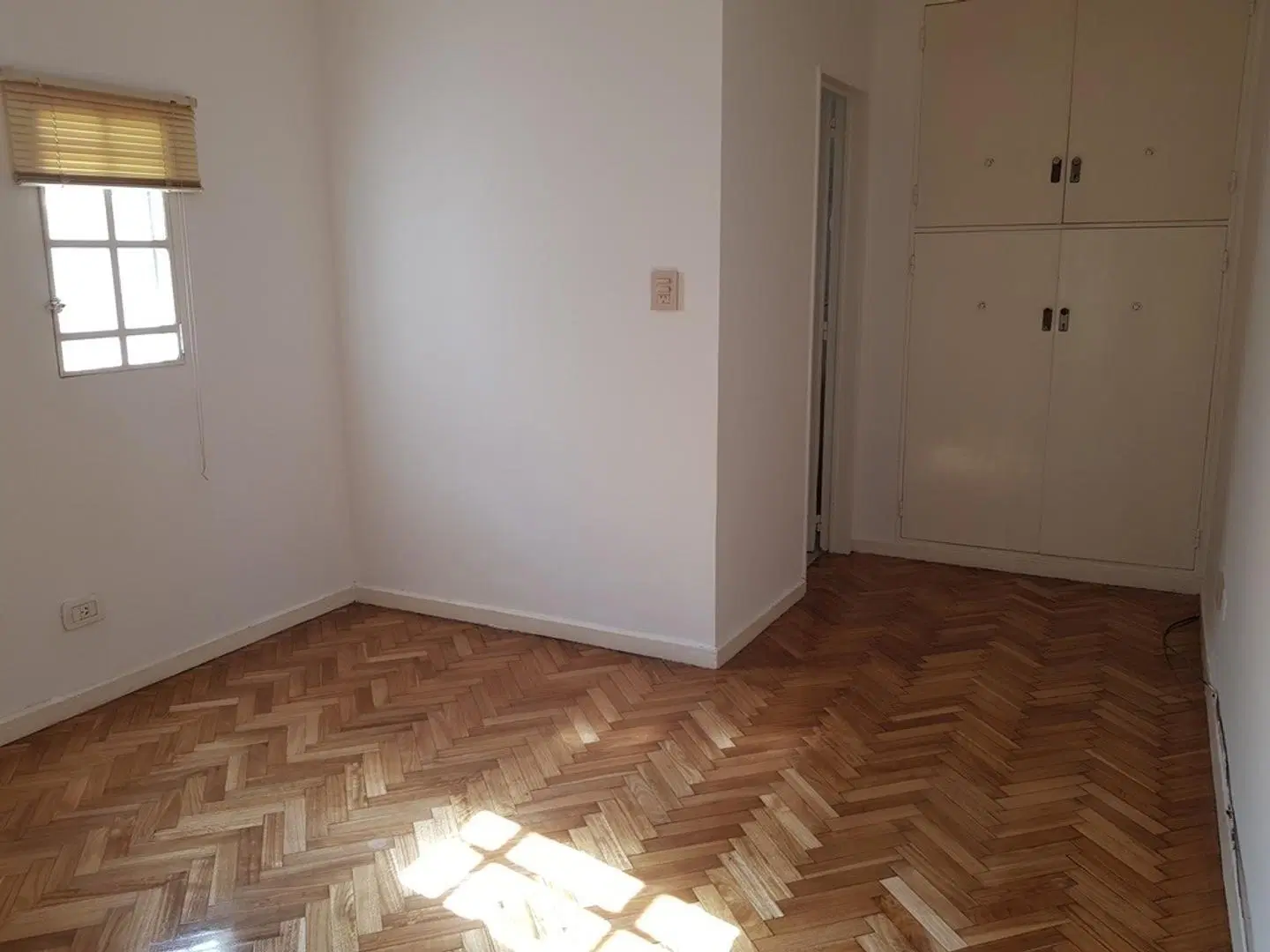 ALEGRE 2 AMB  PISO ALTO MUY LUMINOSO 2