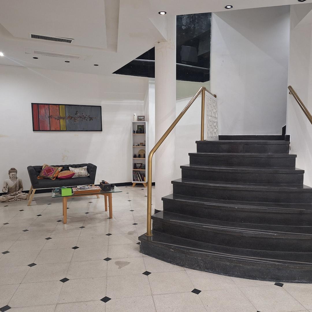 Foto de EXCLUSIVO LOCAL EN EDIFICIO KAVANAGH, imagen 5