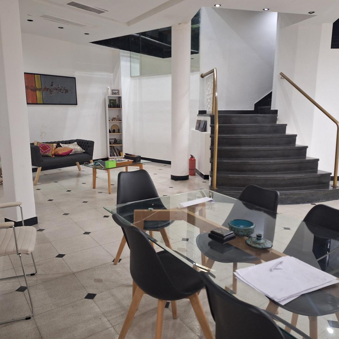 Foto de EXCLUSIVO LOCAL EN EDIFICIO KAVANAGH, imagen 5