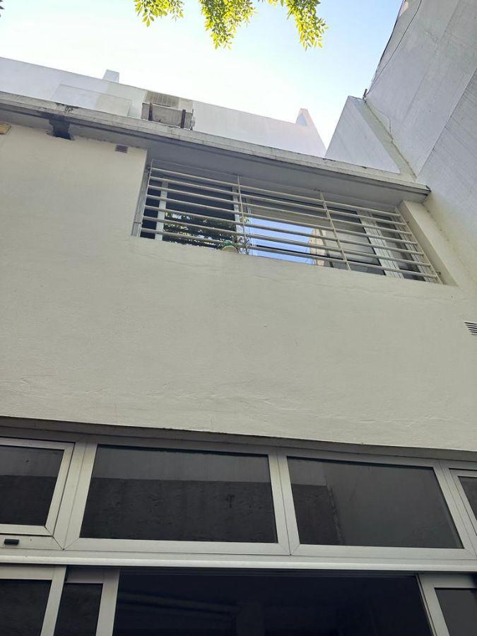 Casa en Venta de Tres Dorm., Living Comedor, C/ Cochera en Boedo 4