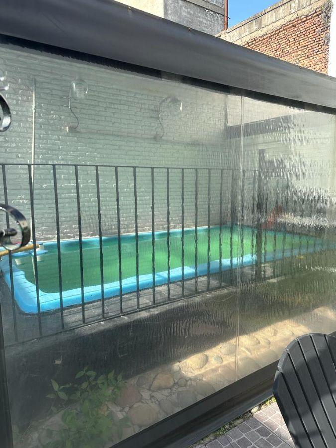 Casa en Venta de 3 Dorm. C/ Cochera en Nueva Pompeya 3