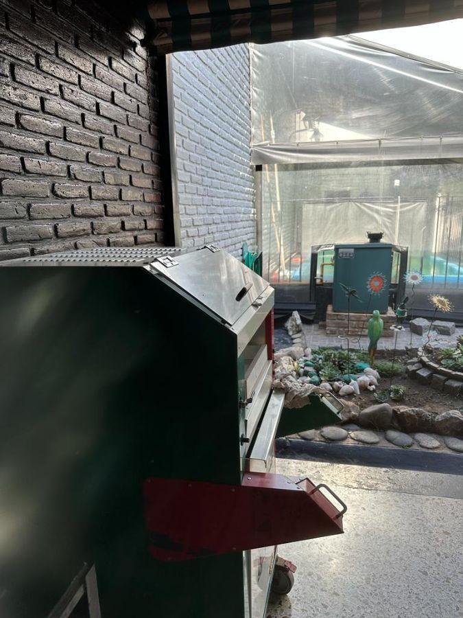 Casa en Venta de 3 Dorm. C/ Cochera en Nueva Pompeya 5