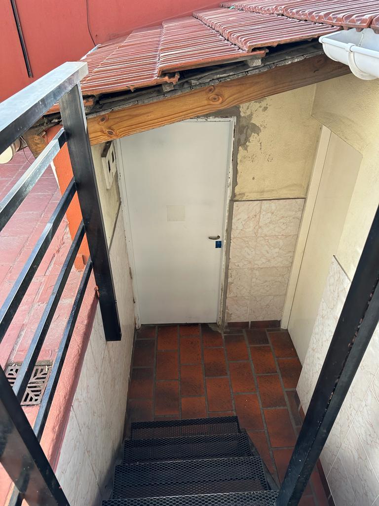 Casa con 12 Habitaciones Cada Una con Su Baño y un Local con Baño. 5