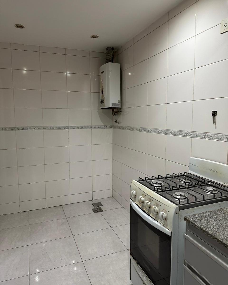 Departamento Tipo Casa Al Frente 1° Piso X Escalera 1