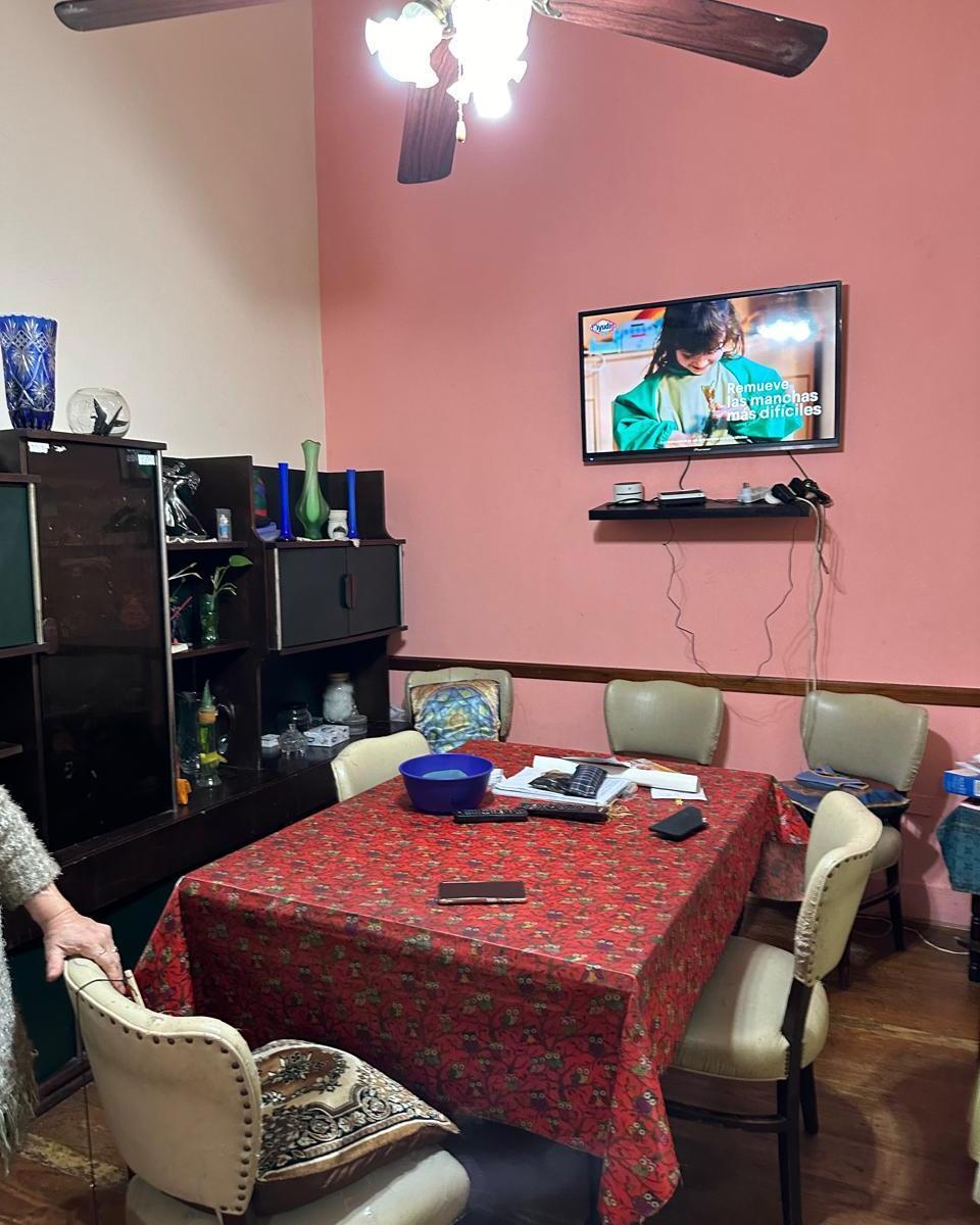 Casa con Local Ideal Para Dos Familias, Zona Comercial en Parque Chacabuco 4