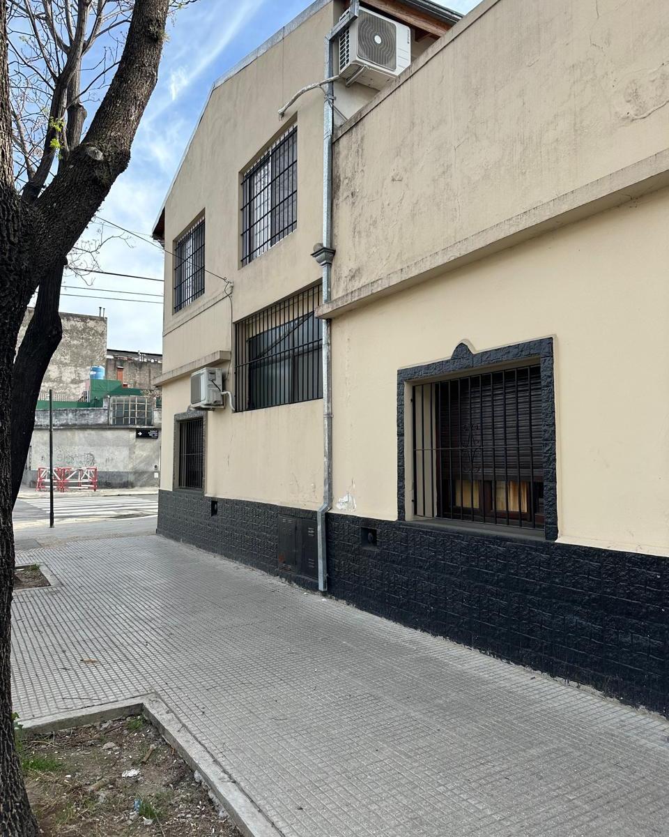 Casa Para Dos Familias en Muy Buen Estado. 2