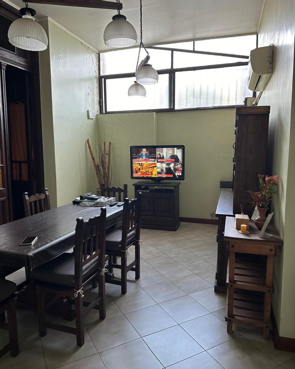 Casa Para Dos Familias en Muy Buen Estado. 3
