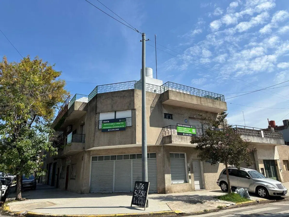 VENTA PH RIVERA INDARTE 2795 PISO 1 3