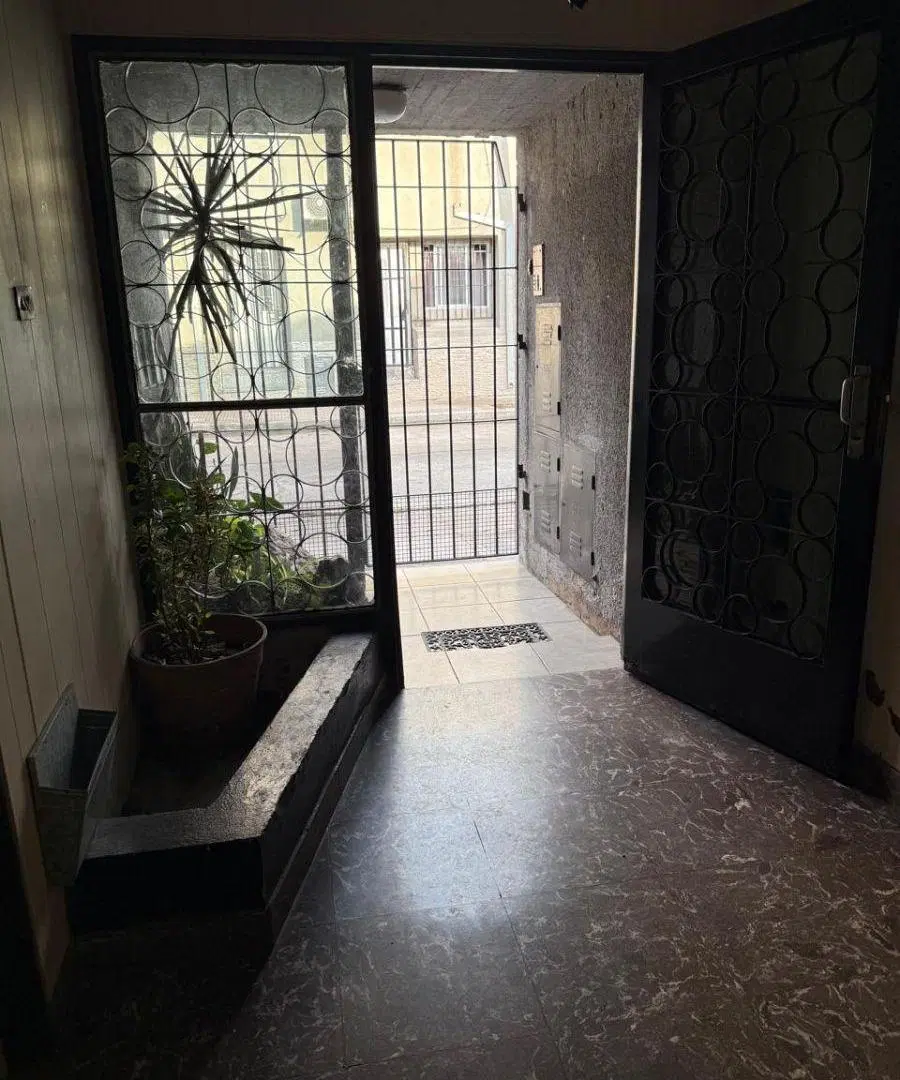 DEPARTAMENTO DE DOS AMBIENTES CON PATIO 5