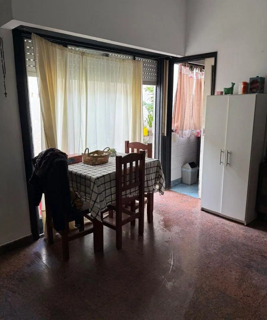 DEPARTAMENTO DE DOS AMBIENTES CON PATIO 2