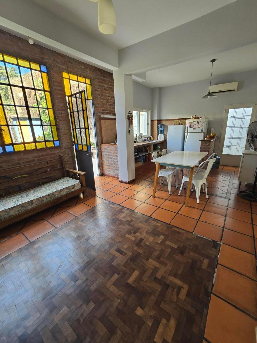 Venta en Bloque/ 2 Casas en Lote Propio con Pileta 3