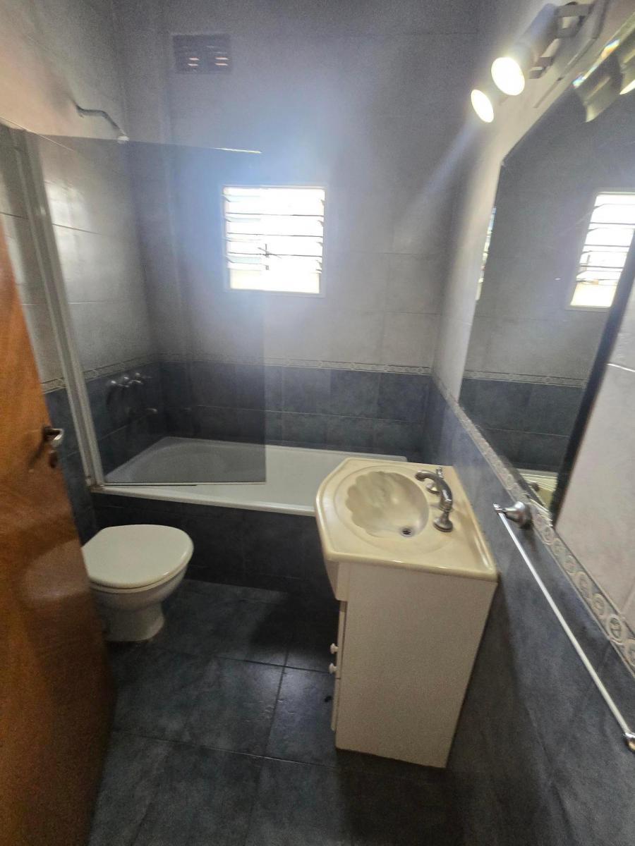 Venta en Bloque/ 2 Casas en Lote Propio con Pileta 2