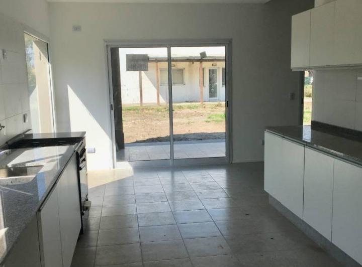 Casa  en Alquiler ubicado en La Comarca, Tigre, G.B.A. Zona Norte 3