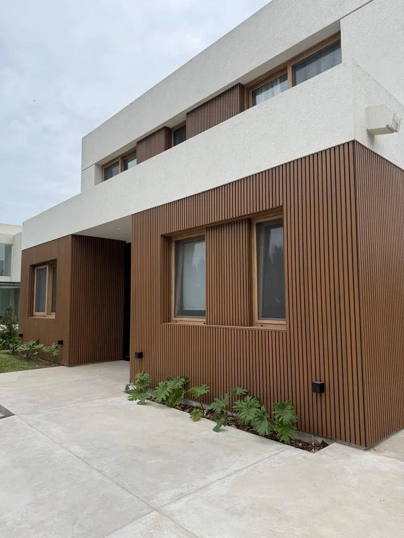 Casa  en Venta en Carpinchos, Nordelta, Tigre 4
