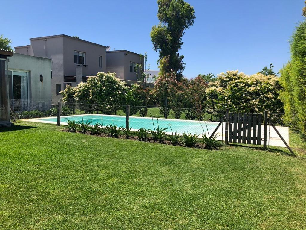 Foto de Casa Quinta en Alq. Temporario en La Comarca, Tigre, G.B.A. Zona Norte, imagen 2