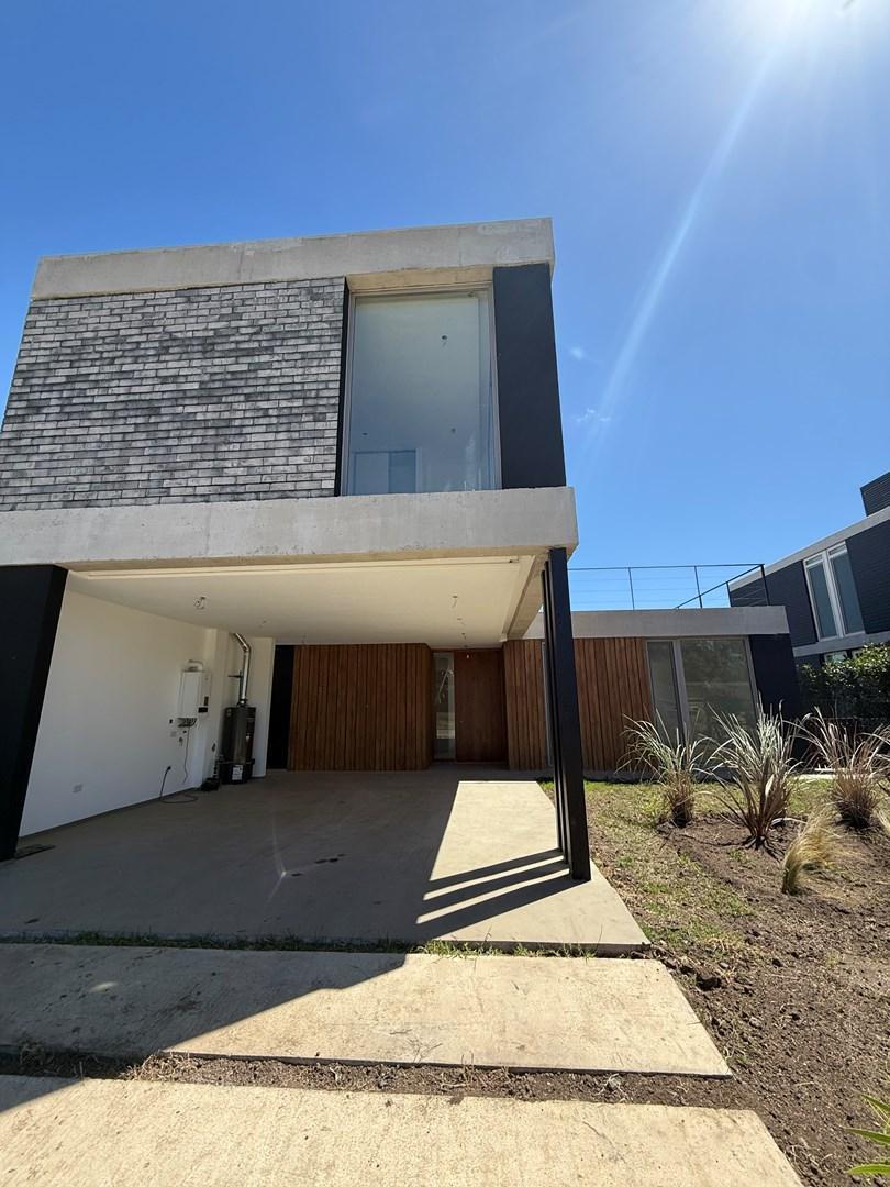 Foto de Casa en Venta en Laguna Grande, Villanueva, Tigre, imagen 2