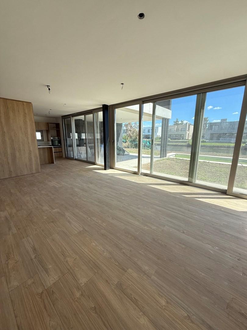 Foto de Casa en Venta en Laguna Grande, Villanueva, Tigre, imagen 3