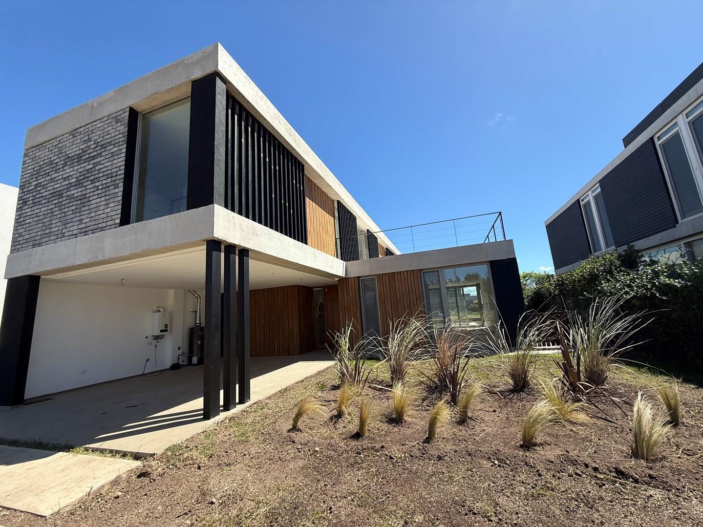 Foto de Casa en Venta en Laguna Grande, Villanueva, Tigre, imagen 1