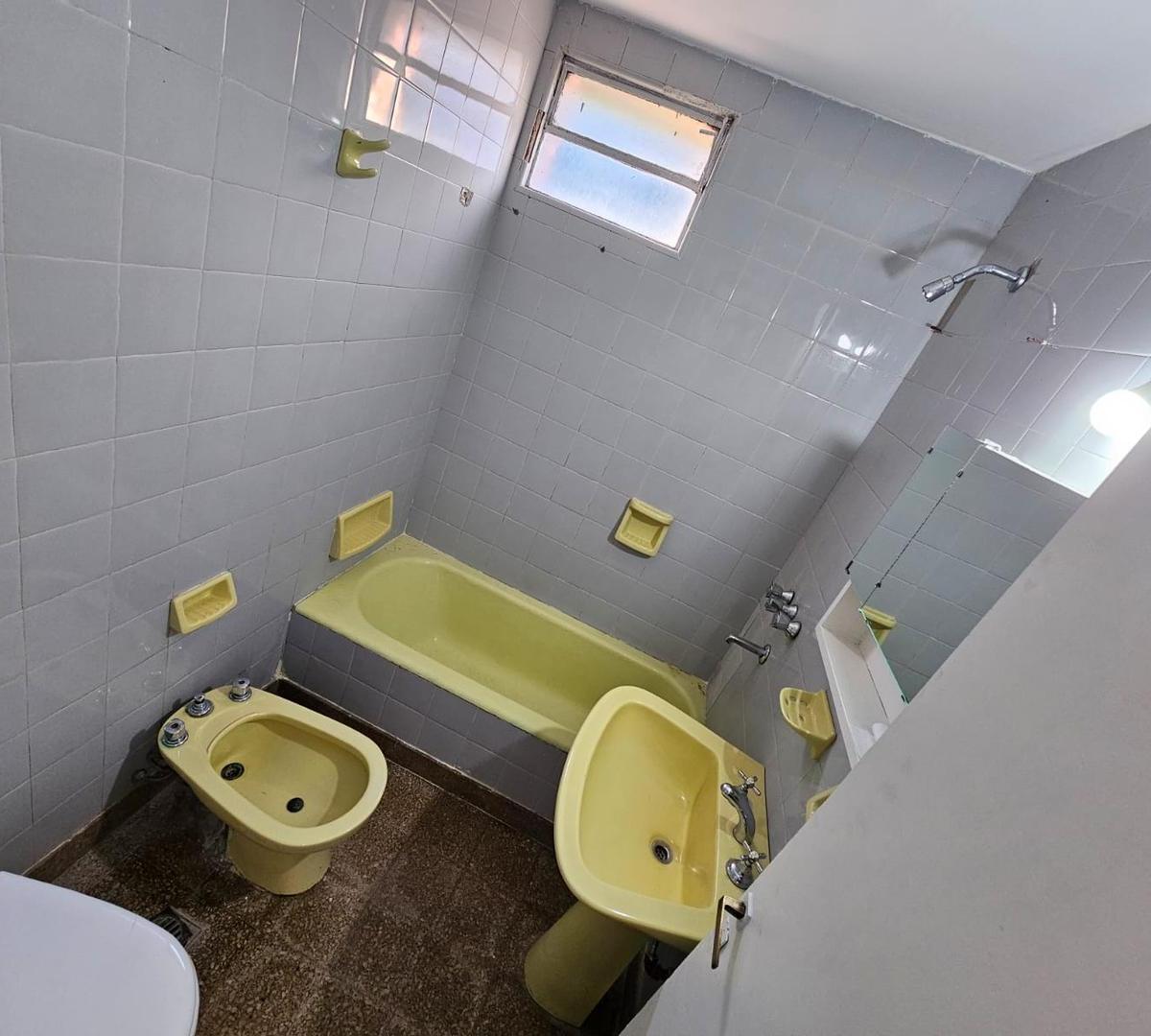 Foto de PH VENTA VILLA REAL, imagen 2