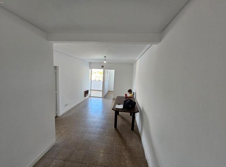 Foto de DEPARTAMENTO 3 AMB VENTA VILLA REAL, imagen 3