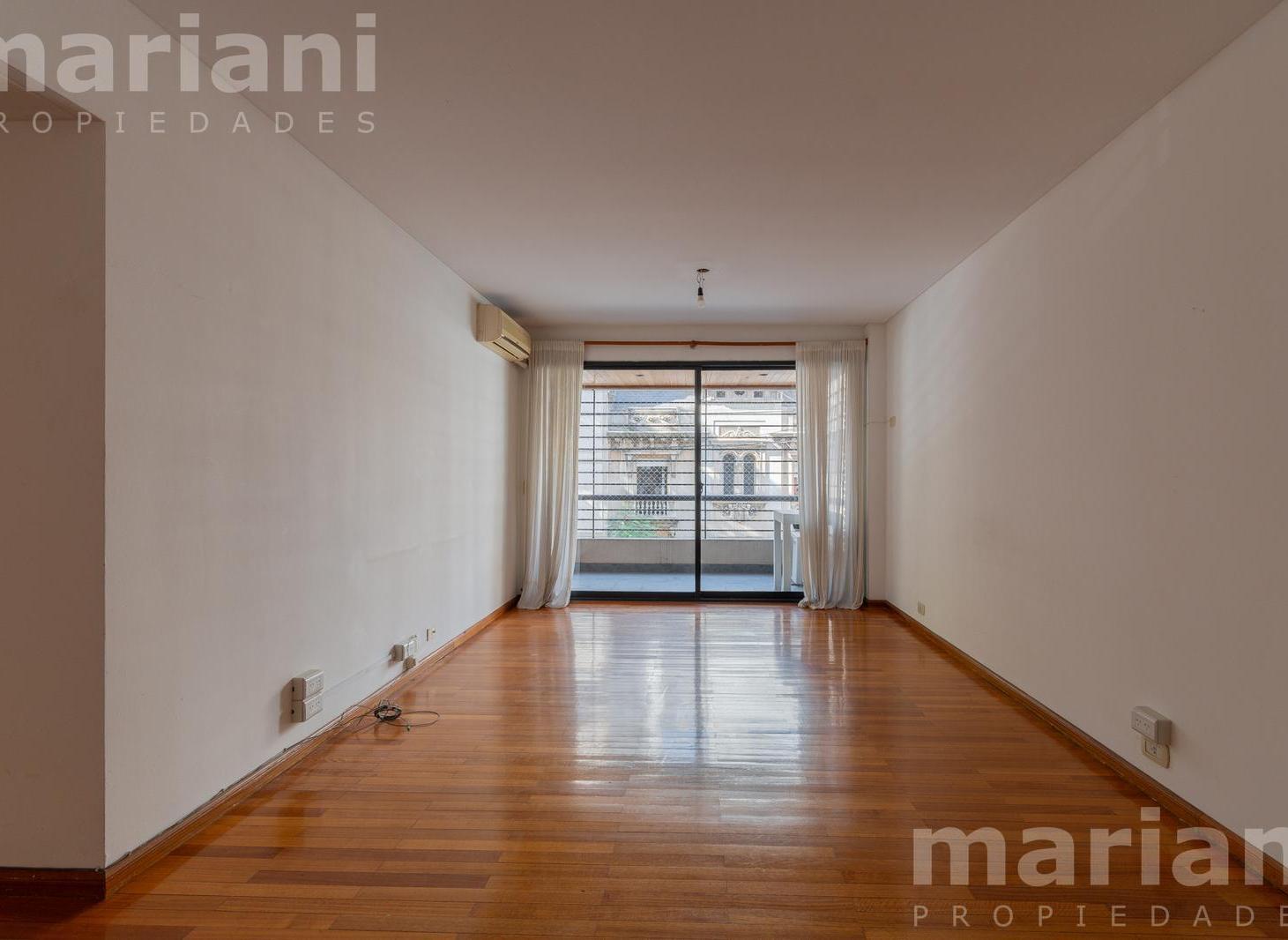Foto de VENTA SEMIPISO 3 AMB dependencia c/cochera, baulera, balcón y patio., imagen 2