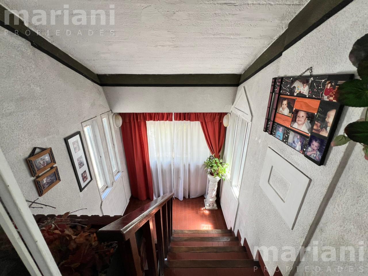 Foto de PH de 4 ambientes, distribuido en 2 plantas - Venta - Caballito Norte, imagen 2