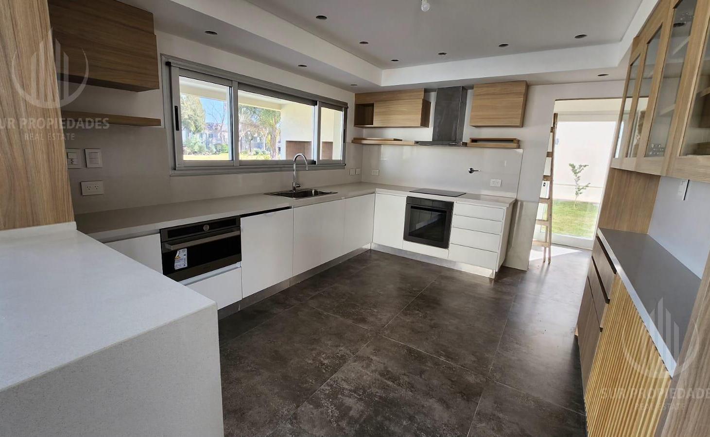 Foto de Casas en venta Canning Saint Thomas Este, imagen 4