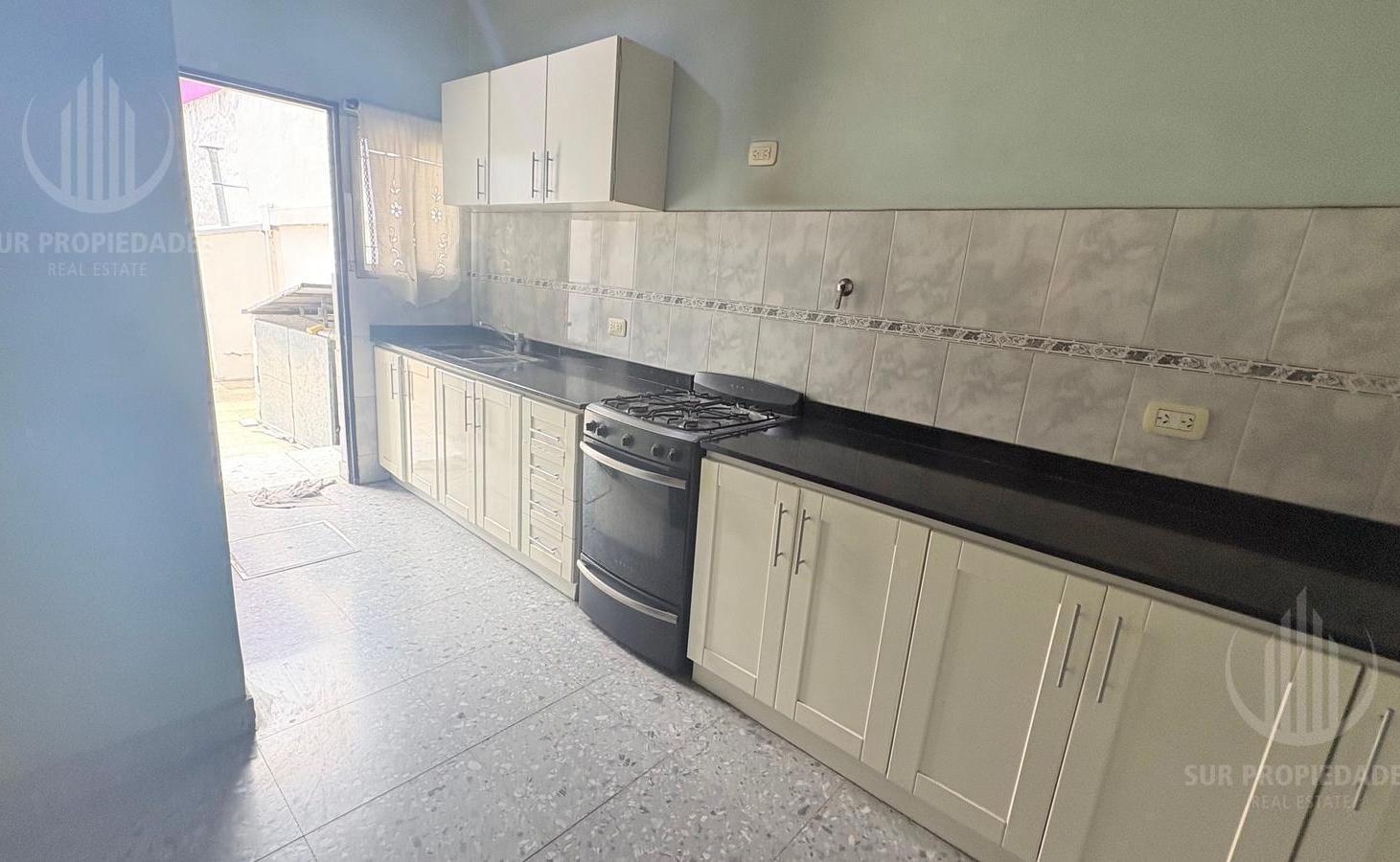 Foto de Casa en Luis Guillon, imagen 5