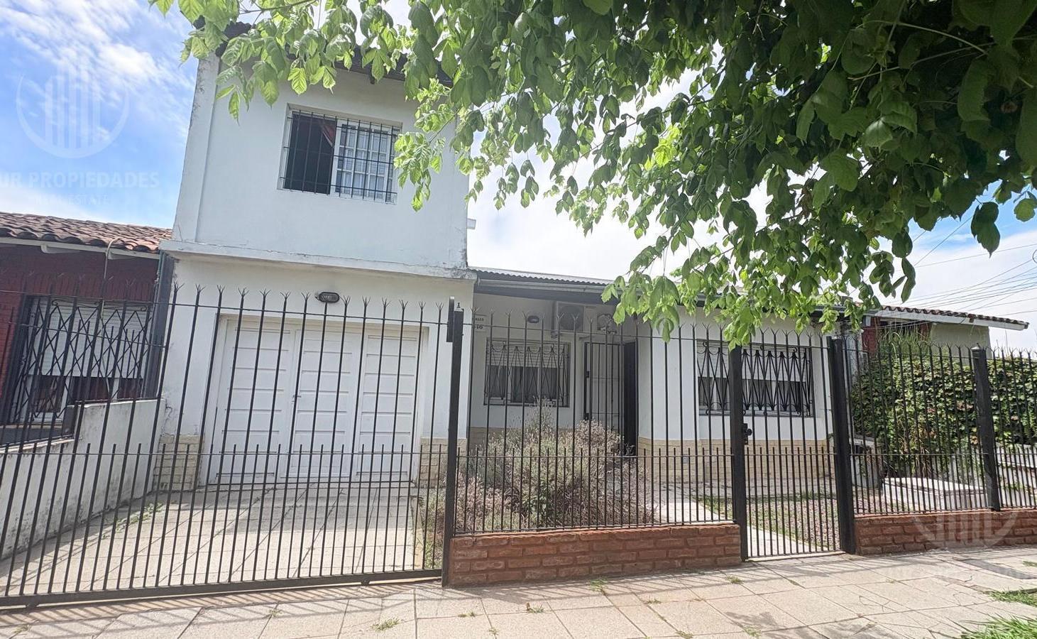 Foto de Casa en Luis Guillon, imagen 4