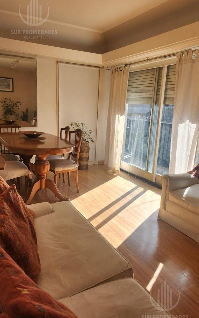 Foto de Departamento con balcón al frente Miramar Zona 1, imagen 3