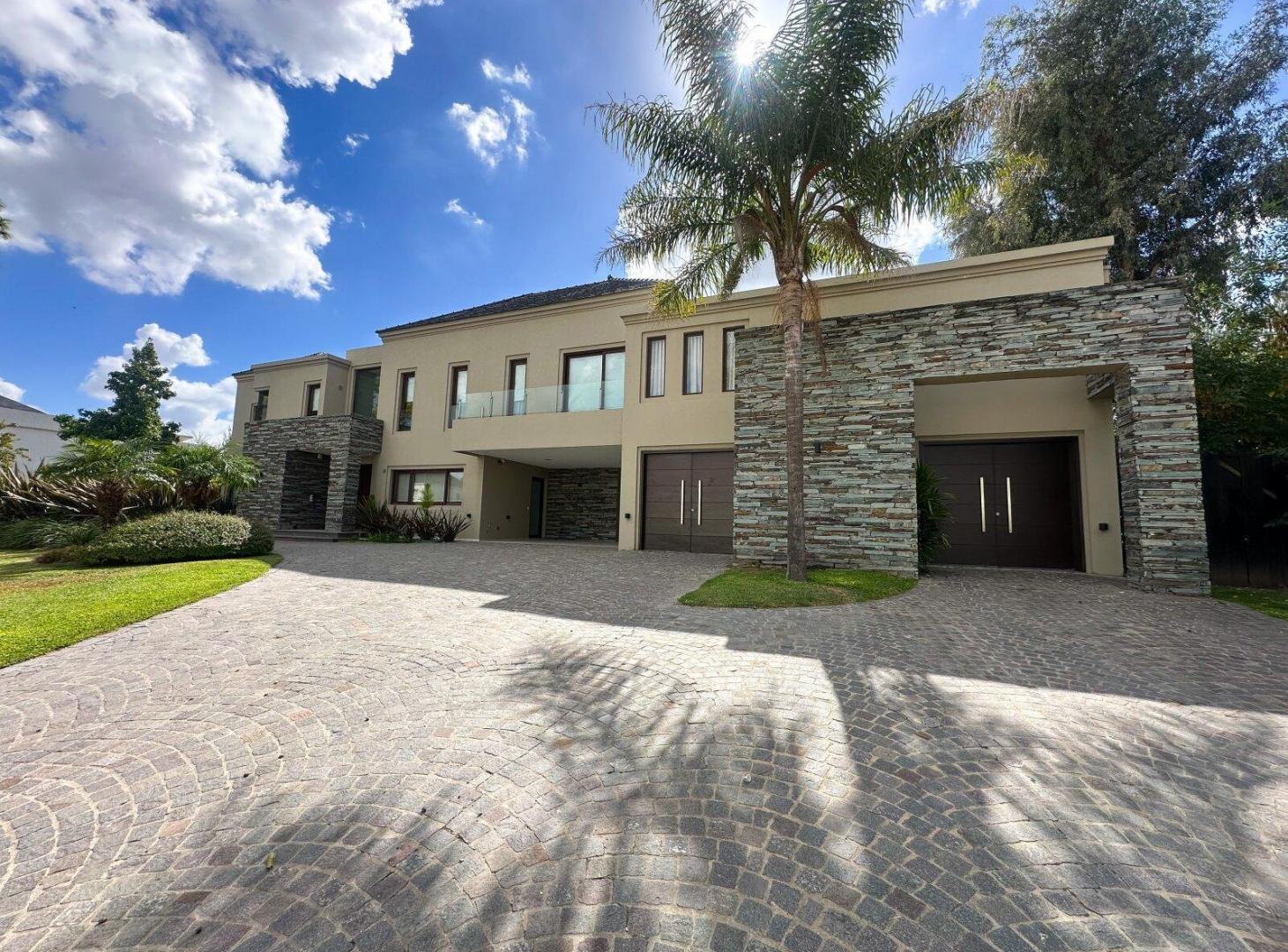 Foto de Casa Doble Lote Saint Thomas Este Oeste, imagen 1
