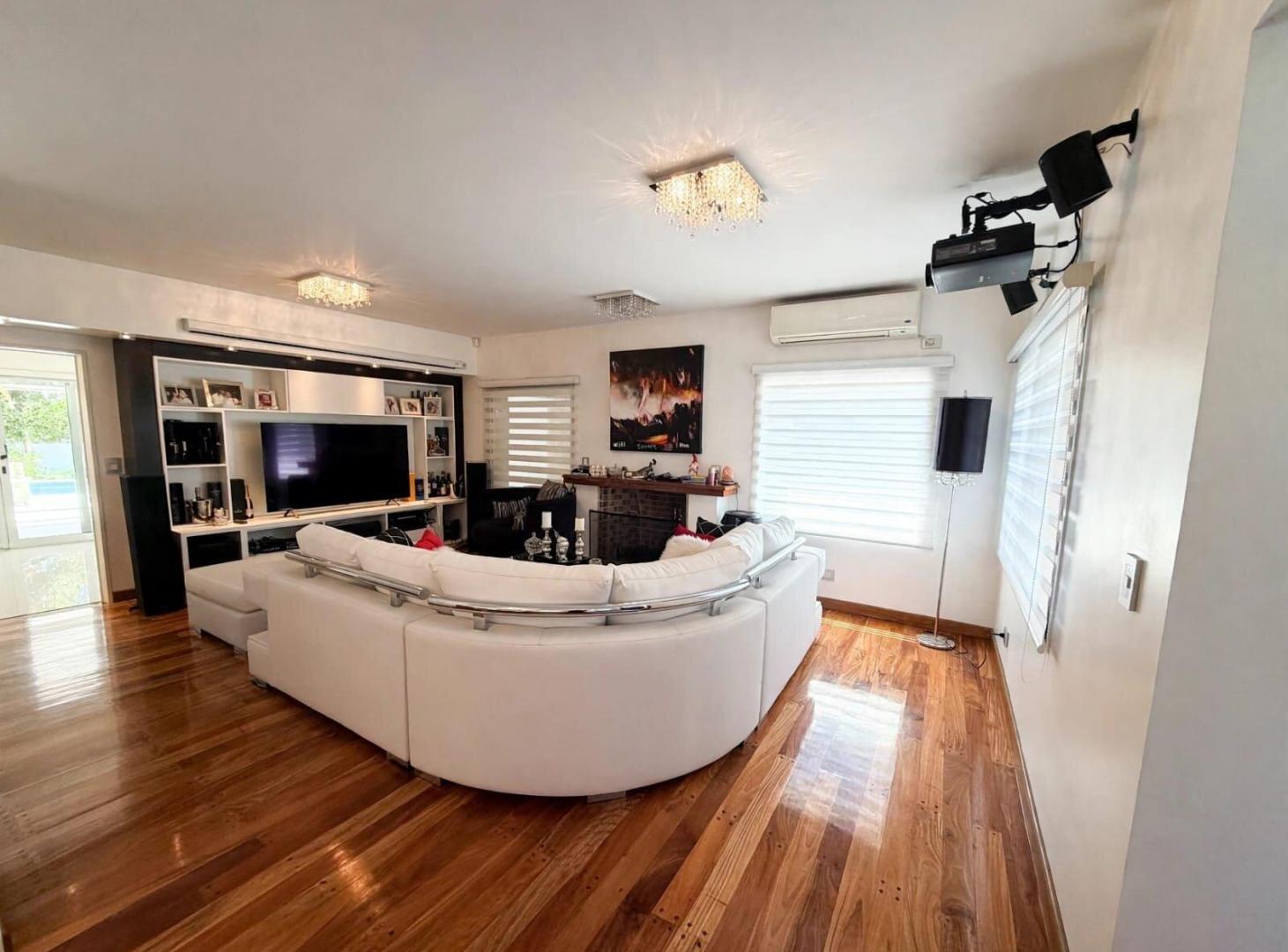 Foto de Impecable Casa en Solar del Bosque, imagen 2