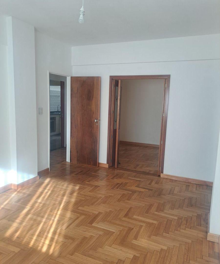Foto de Alquiler 3 ambientes PB - VIlla del Parque, imagen 2