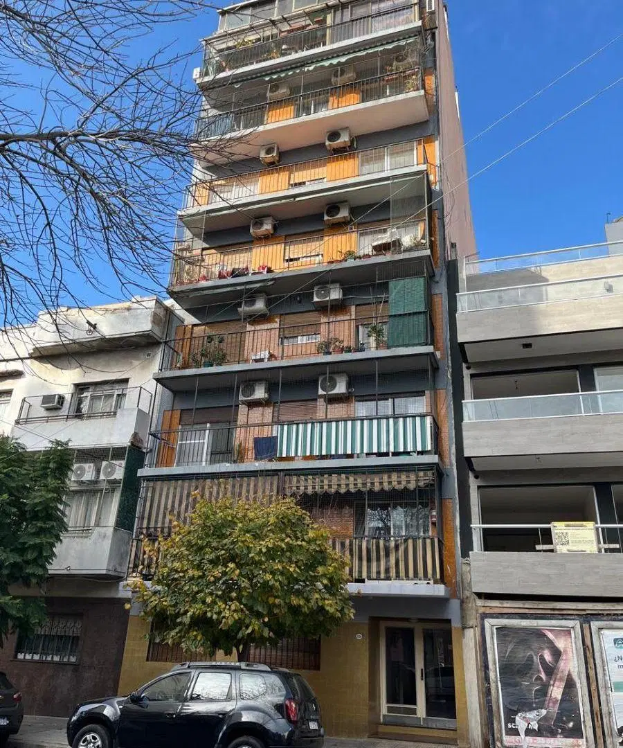 DPTO. 2 AMBIENTES - EN VENTA - AV. PAVÓN 3500 - BOEDO 3