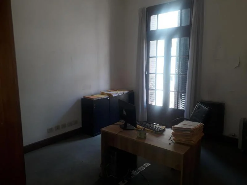 Excelente Oficina o Vivienda en Venta - Tucuman 326 2