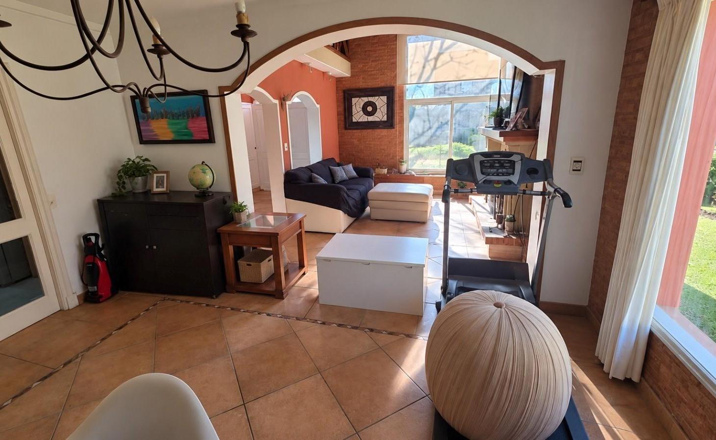 Foto de Casa Chalet en Venta en Barrancas de San José, General Pacheco, Tigre, imagen 4