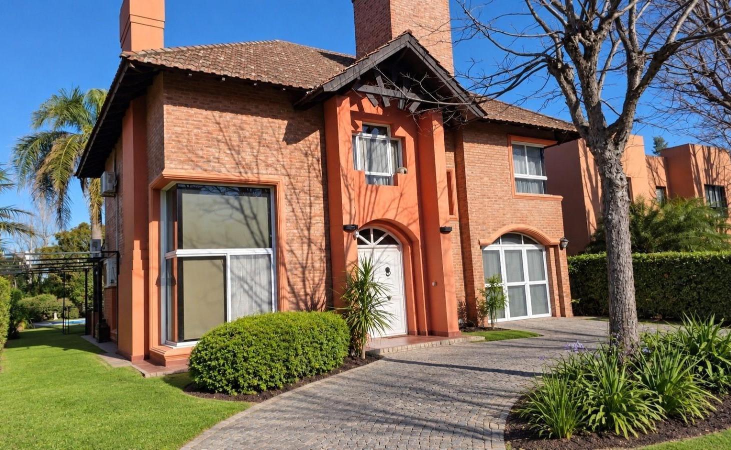 Foto de Casa Chalet en Venta en Barrancas de San José, General Pacheco, Tigre, imagen 2