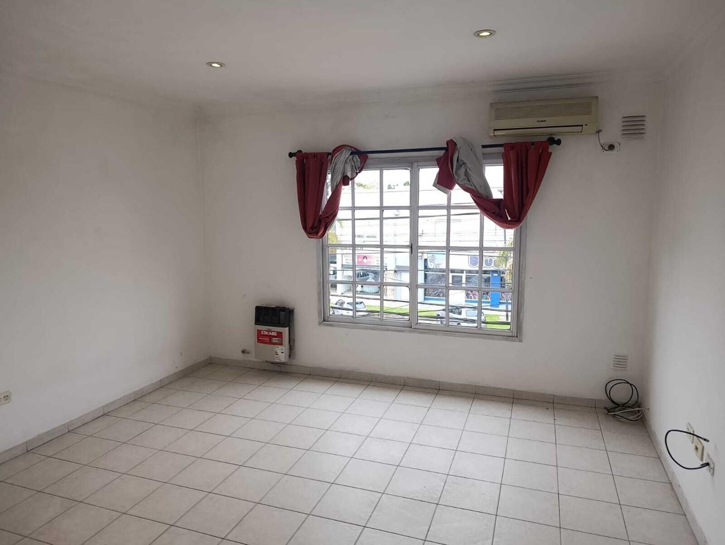 Foto de Departamento en Alquiler en General Pacheco, Tigre, G.B.A. Zona Norte, imagen 2