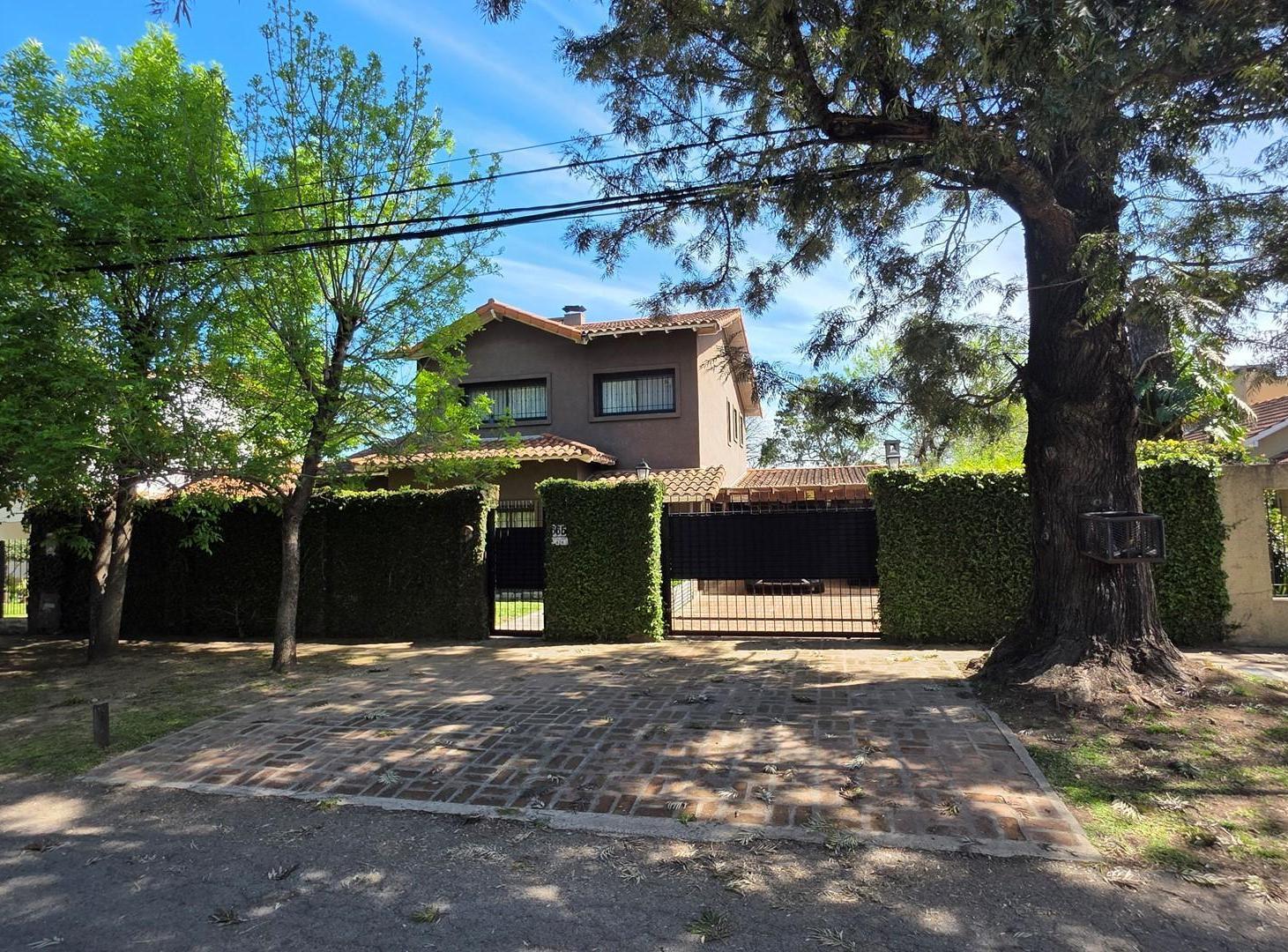 Foto de Casa Chalet en Venta en General Pacheco, Tigre, G.B.A. Zona Norte, imagen 2
