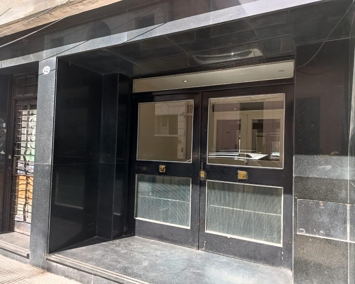 Atencion Inversores Local y 2 Departamentos 2amb San Telmo (Leer Descripcion) 4