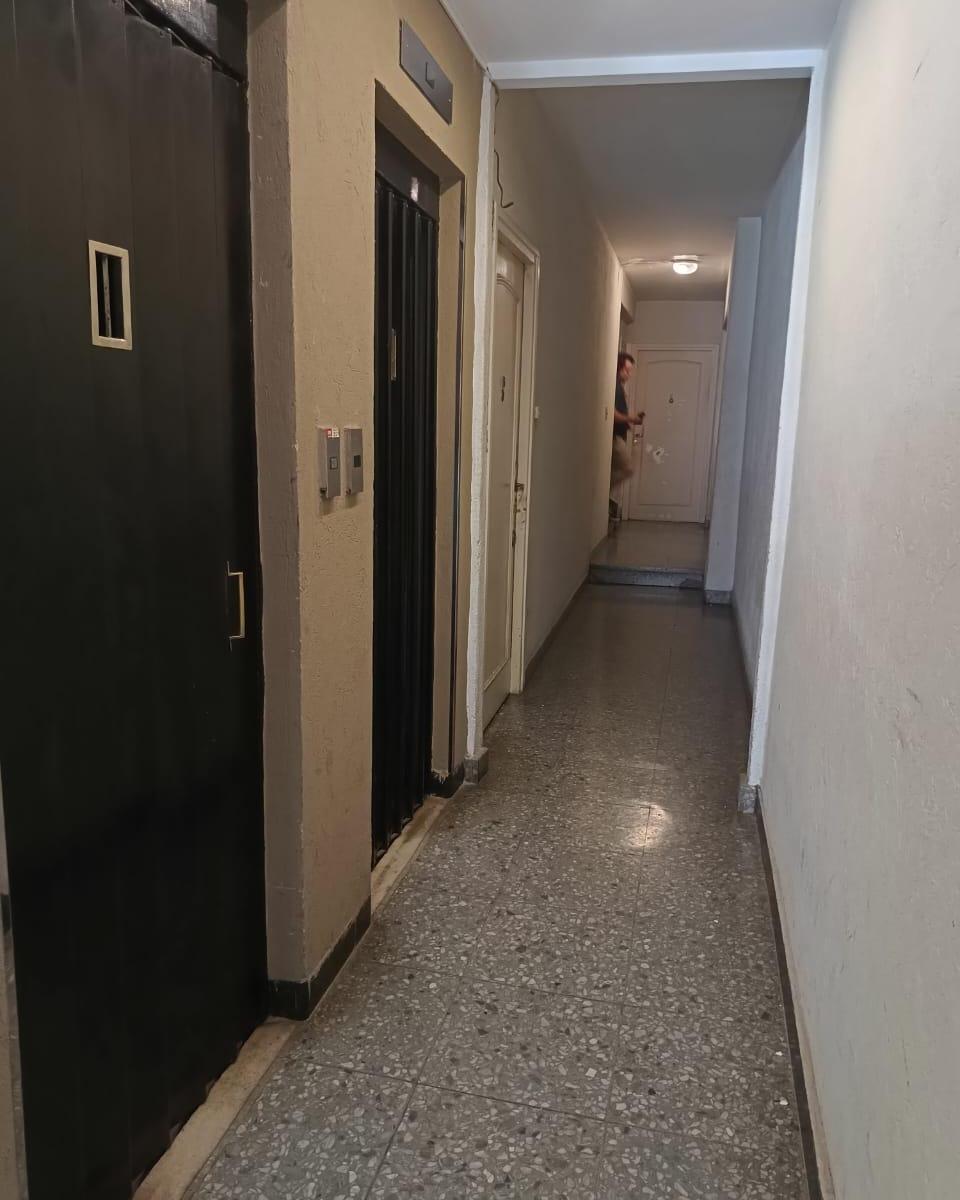 Atencion Inversores Local y 2 Departamentos 2amb San Telmo (Leer Descripcion) 2