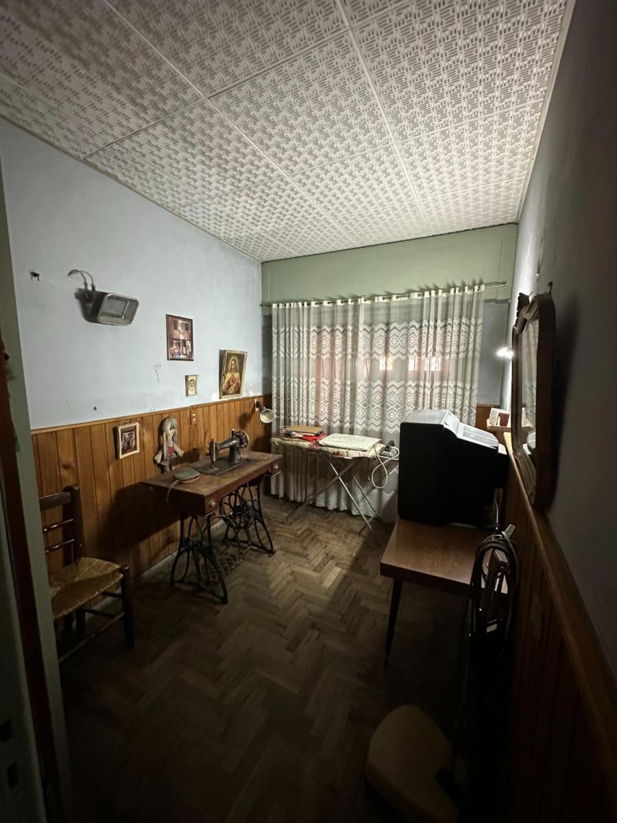 Casa/lote en Venta a Refaccionar C/ Fondo Urquiza 3
