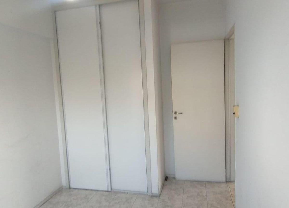 Venta Departamento 3 Ambientes en Liniers 5